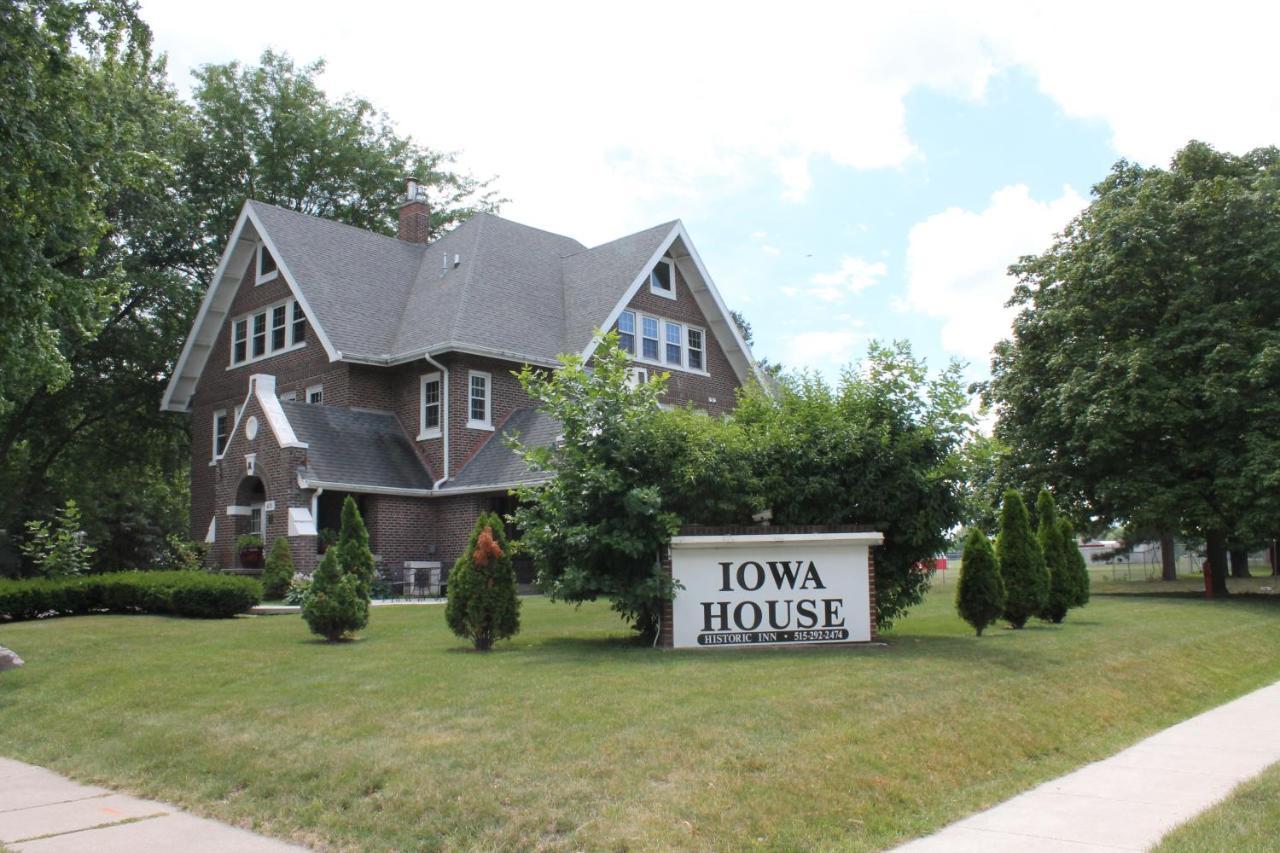 Iowa House Historic Inn Ames Kültér fotó